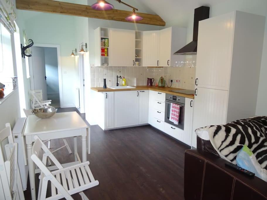 Holiday home The Stables - 2 Bed With Large Garden And Hot Tub.