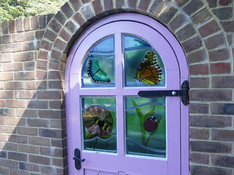 Holiday home The Stables - 2 Bed With Large Garden And Hot Tub.
